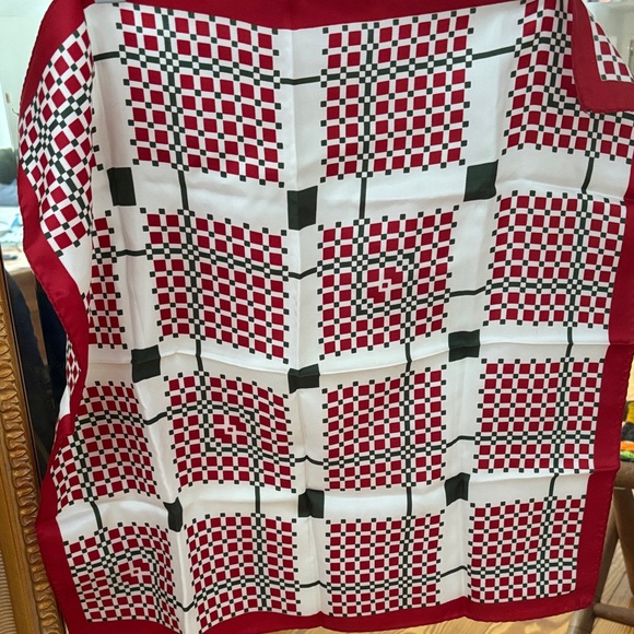 Colorful Patterned Scarves Set - Picture 5 of 7